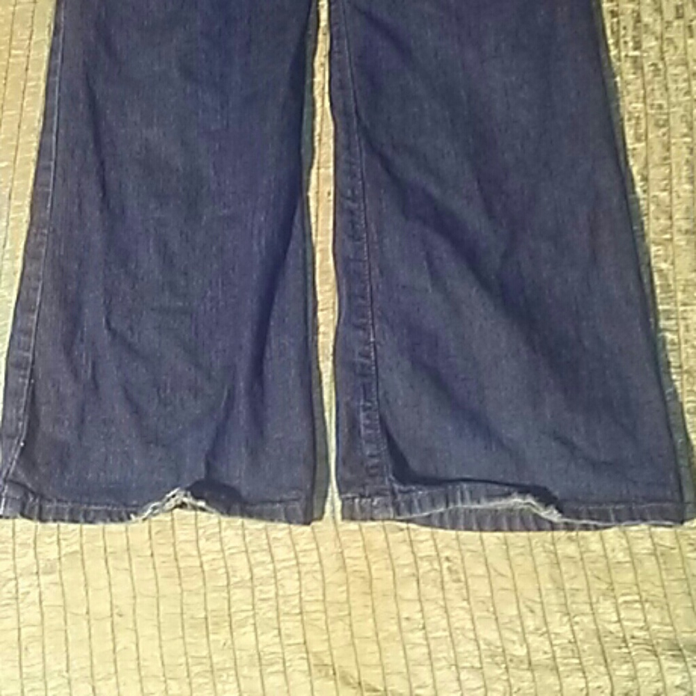 Calvin Klein Jeans - Picture 7 of 8